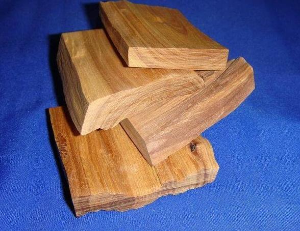 white Sandalwood wood tan xiang 